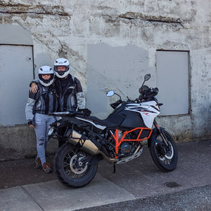 Book private custom motorcycle tours in California USA for couples friends and groups